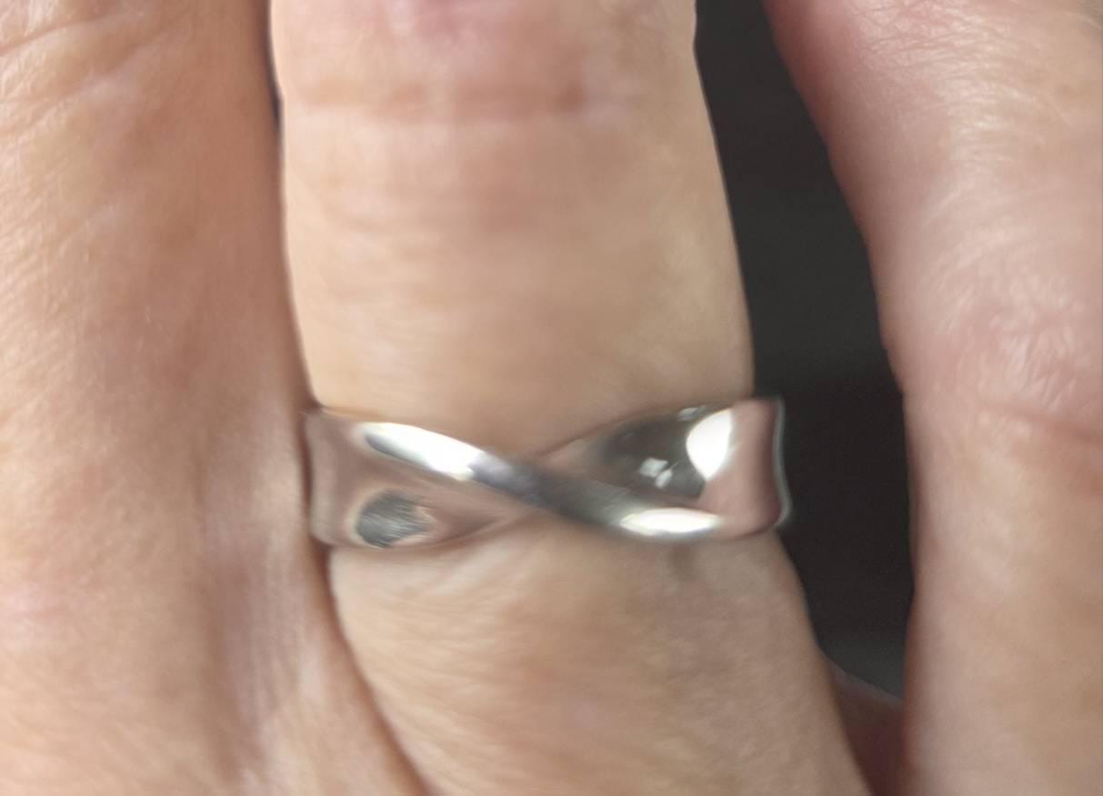 Customer photo review of Mobius Ring