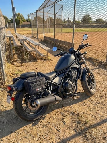 Customer photo review of 10L - Patriot Small Honda Rebel 500 Throw Over Saddlebags
