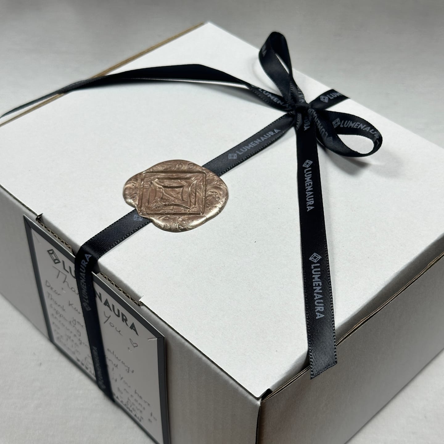 Customer photo review of 165 x 135 x 80mm Die cut White Mailing Box B218