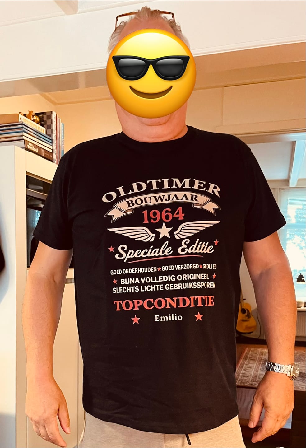 Customer photo review of Oldtimer - Gepersonaliseerd verjaardagsshirt met vintage design