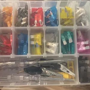 Customer photo review of Protezione Sovraccarico Fusibili Auto Zincati Set Colorato 306PCS