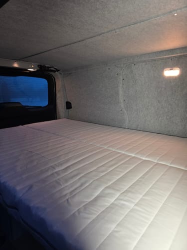 Customer photo review of Carpet Filz selbstklebend für Camper
