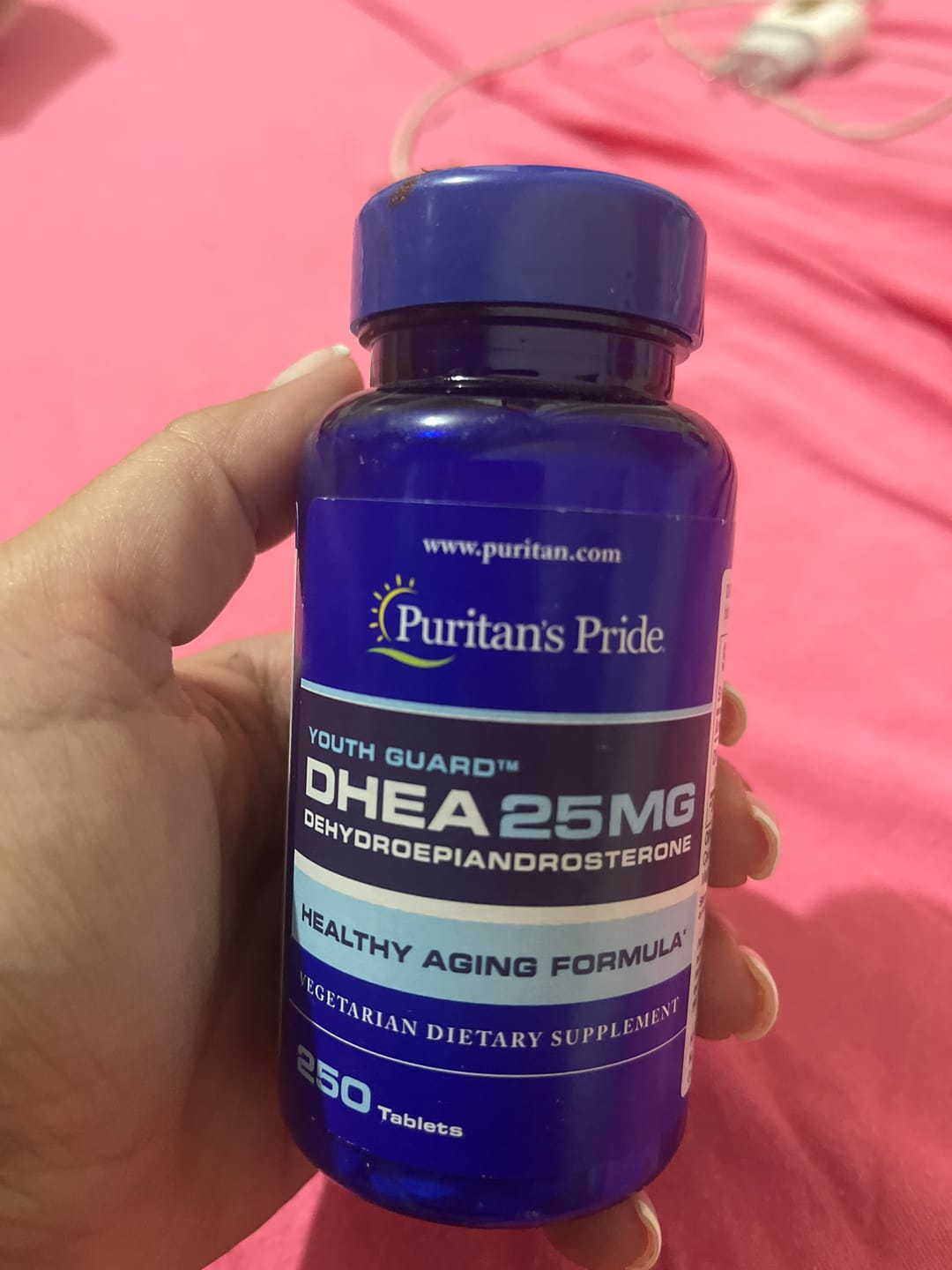 Customer photo review of Puritan's Pride Youth Guard DHEA 25mg – 250 Comprimidos