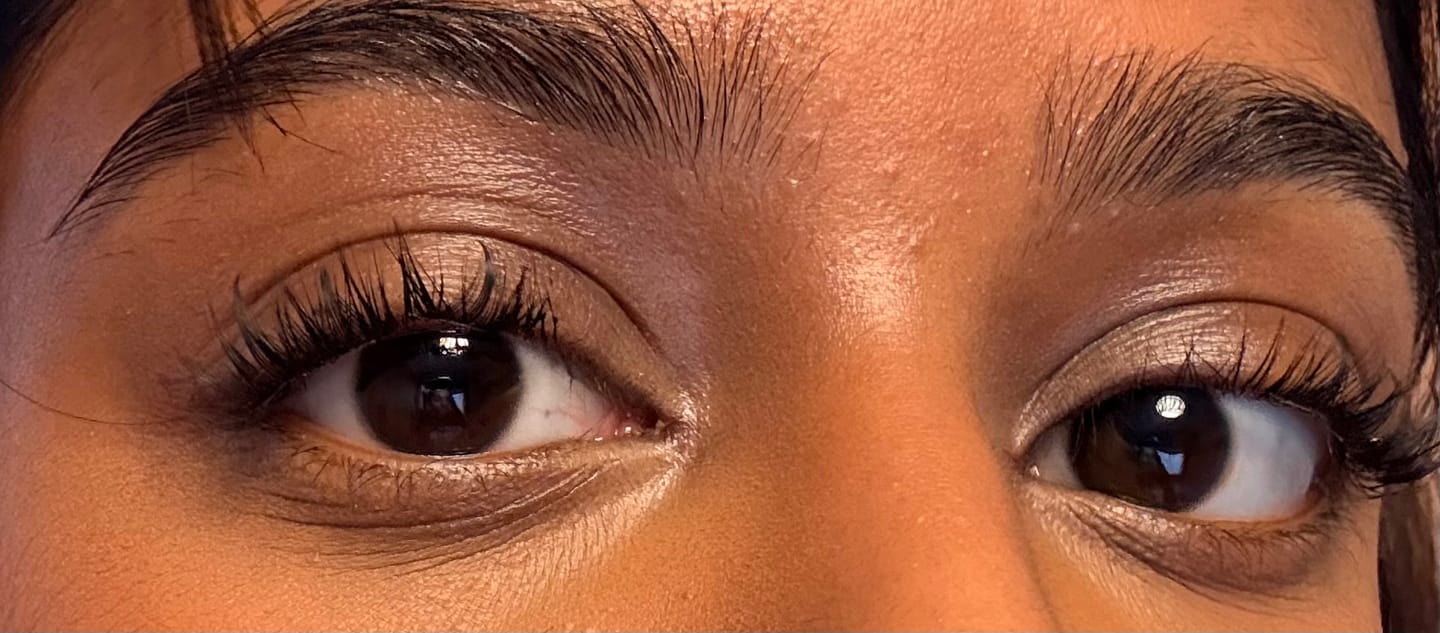 Customer photo review of Bloomy Lash Kit