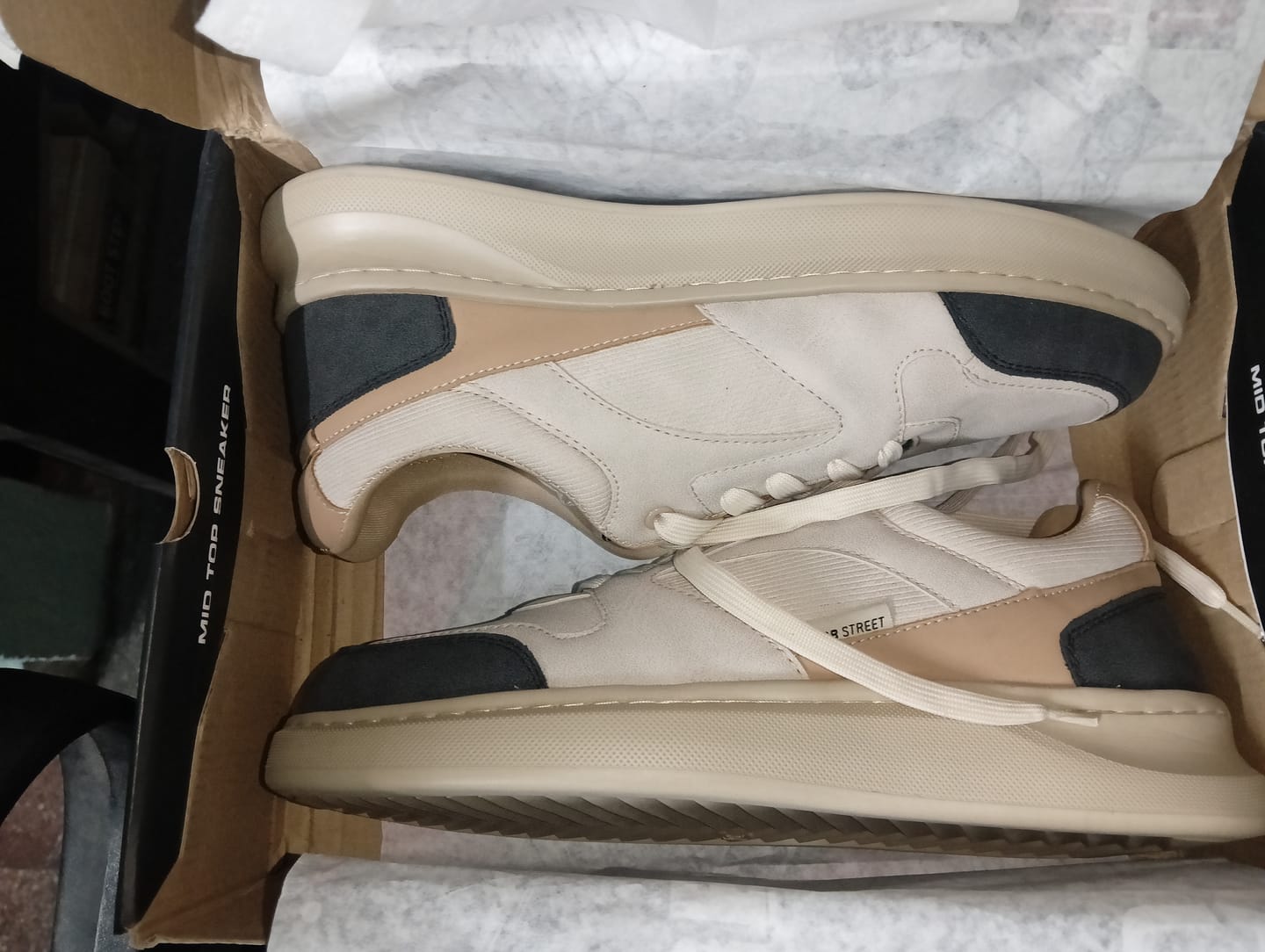 Customer photo review of Bacca Bucci Zypher Men's Low-Top Sneakers