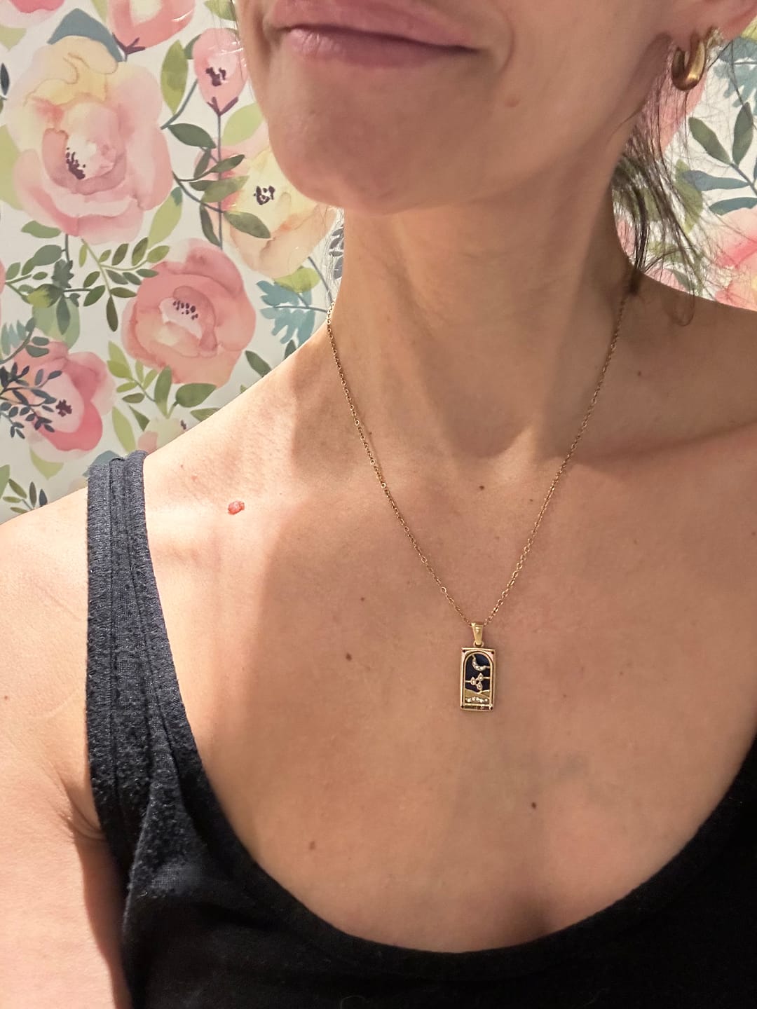 Customer photo review of Golden Fortune Necklace (Bundle)