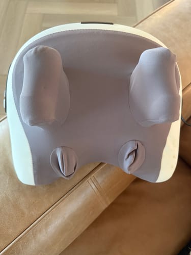 Customer photo review of HiZoo - Pillow Neck & Shoulder Massager