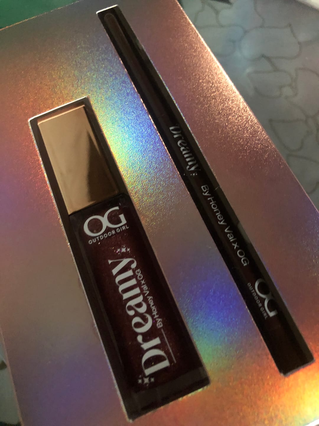 Customer photo review of LIP CONTOUR DREAMY X HONEY VAL