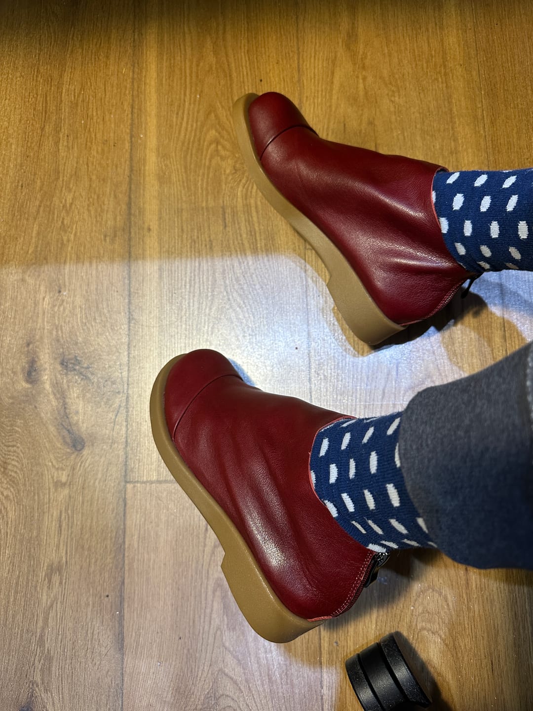 Customer photo review of BUYKUD Handmade Genuine Leather Vintage Women Short Boots
