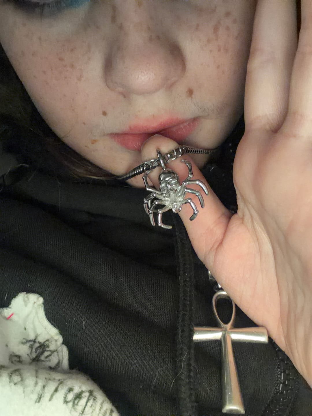 Customer photo review of SPIDER SKULL PENDANT