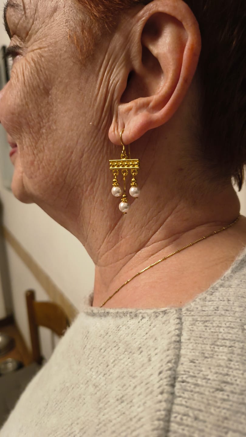 Customer photo review of Crotalia Orecchini di Pompei a tre pendenti