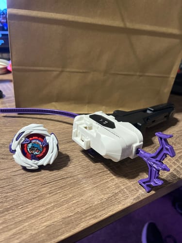 Customer photo review of Takara Tomy Beyblade X UX-17 MeteorDragoon 3-70J
