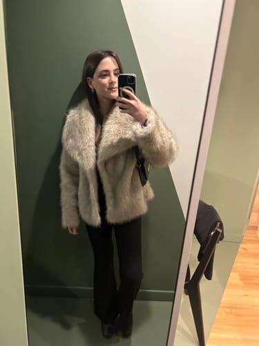 Customer photo review of Faux γούνα με γιακά