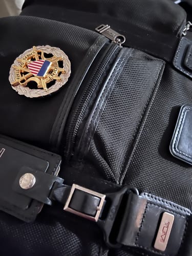 Customer photo review of US Chief of Staff Joint Service Identification Badge Replica Movie Props