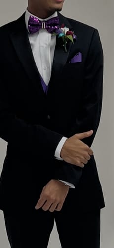 Customer photo review of Ties2you Purple Sequins Novelty Pre-tied Bowtie Pocket Square Cufflinks Set