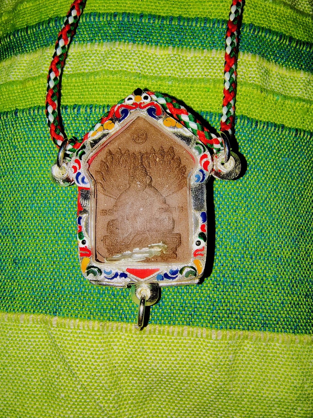 Customer photo review of Amulette Thaï Phra Phong Sum Rahu – Protection ésotérique et renversement des influences négatives # 735