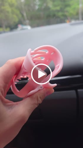 Customer video review of cloud clip