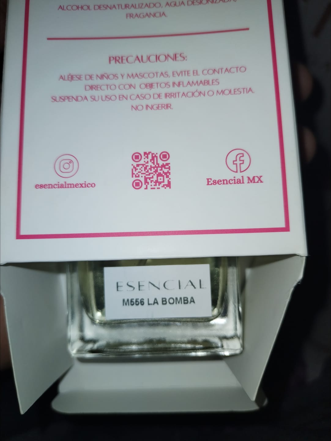 Customer photo review of M556 Inspirado en: La Bomba - Carolina Herrera