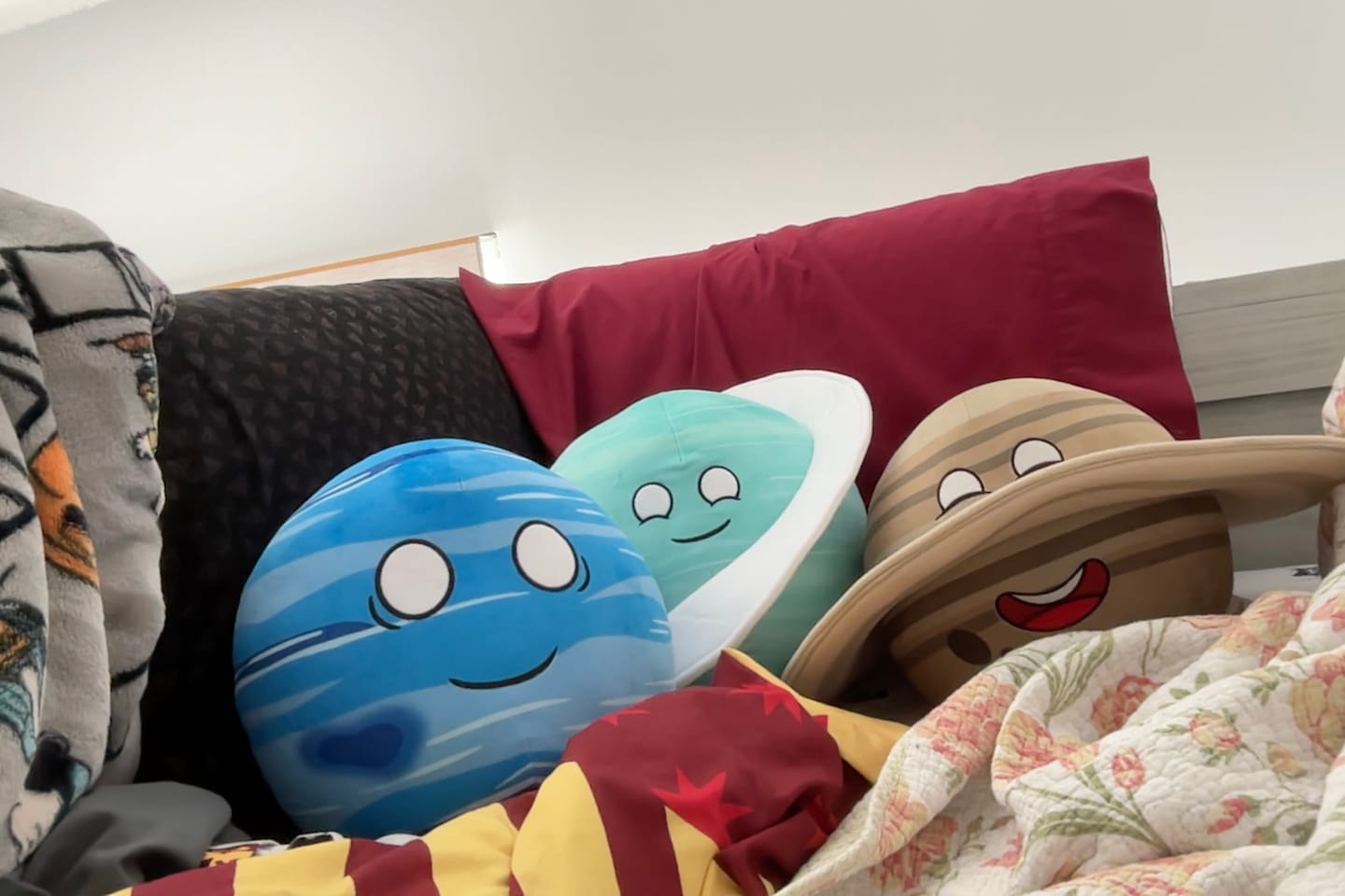 Customer photo review of The SolarBalls Saturn Plush