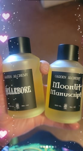 Customer photo review of MOONLIT MANUSCRIPT BODY OIL