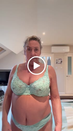 Customer video review of Besque® Shower Oil - 150ml