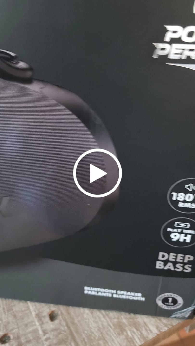 Customer video review of Parlante Bluetooth Portátil Blik Powerboost 180W 9 Hrs - Edición Limitada Power Peralta