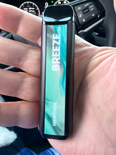 Customer photo review of Breeze Pro Disposable Vape