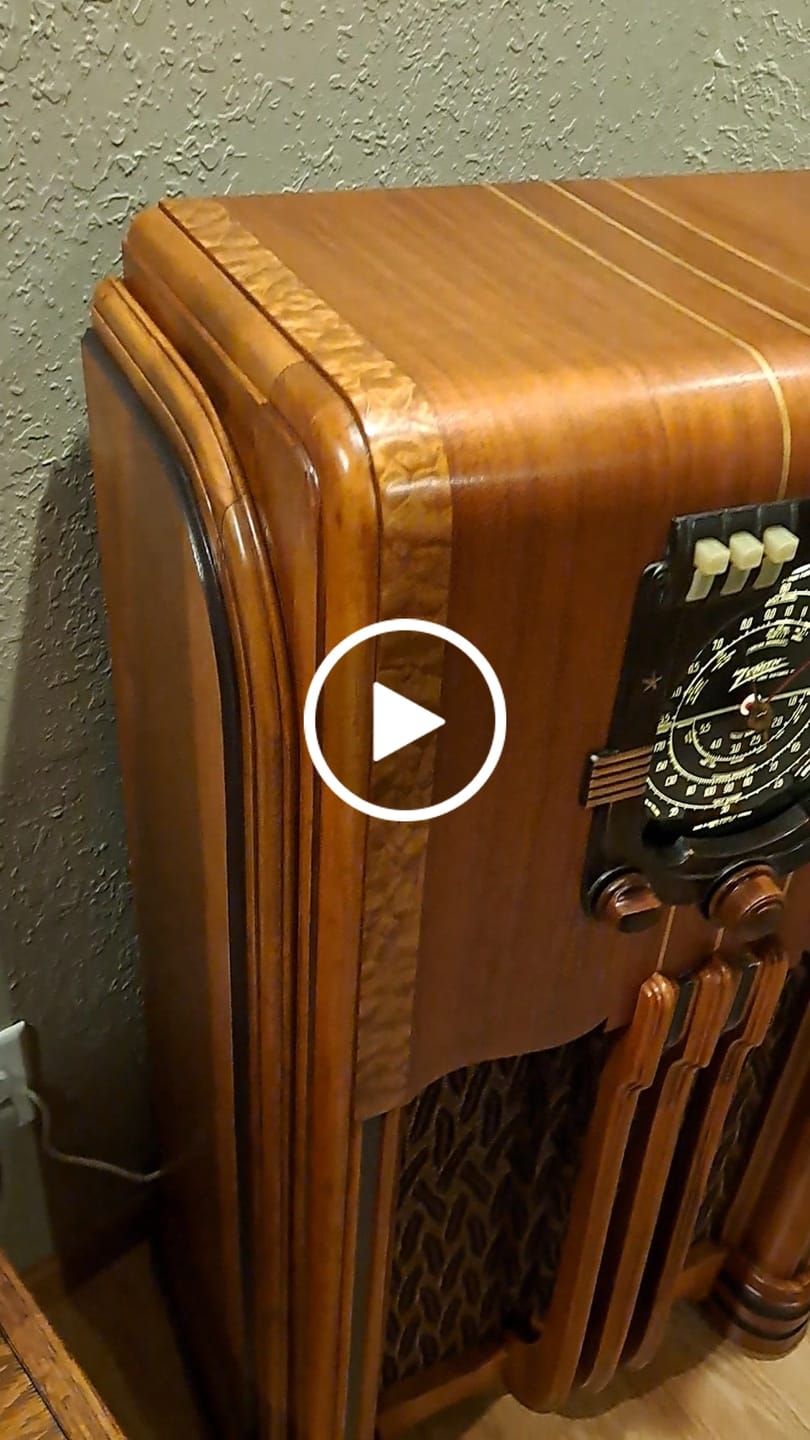 Customer video review of USA-Made Bronze Leaf Speaker Grille Cloth – Vintage Restoration #21