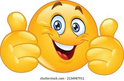 Reviewer's graphic of a smiley face giving two thumbs up for the Le Creuset stir fry pan.