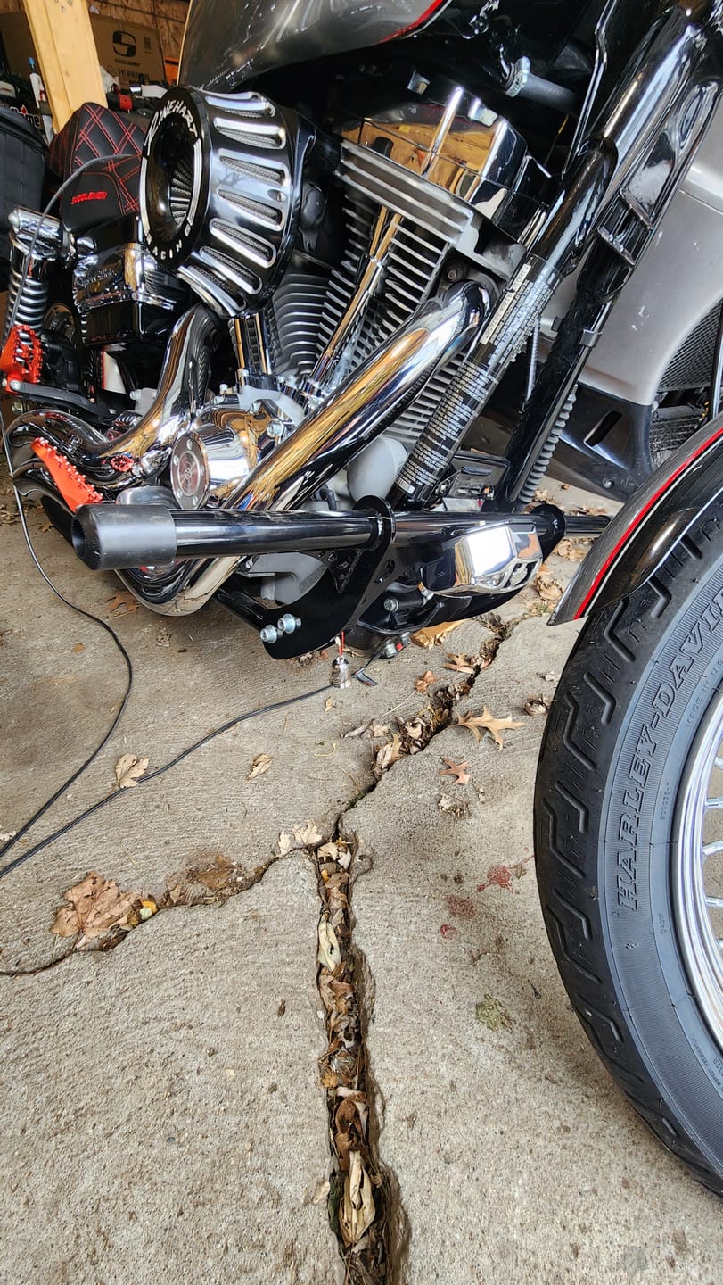 Customer photo review of Viking Grimsteel Crash Bar/ Engine Guard for Harley Dyna Super Glide Custom FXDC/I Gloss Black