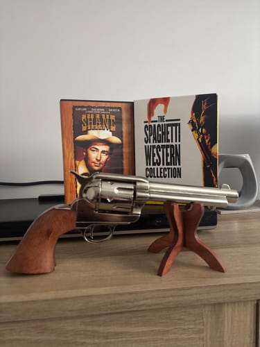 Customer photo review of Revolver Denix Wooden Display Stand