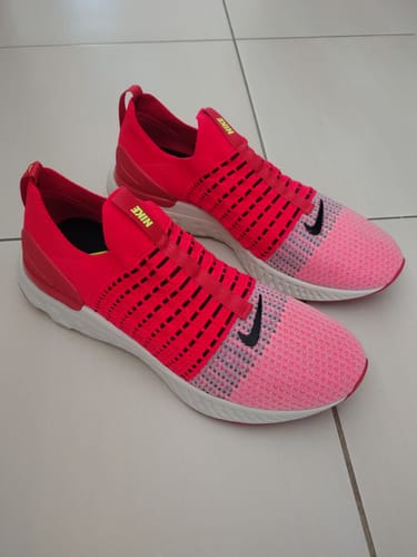 Customer photo review of Men’s Nike React Phantom FK 2 ‘Siren Red/Black-Pearl White’