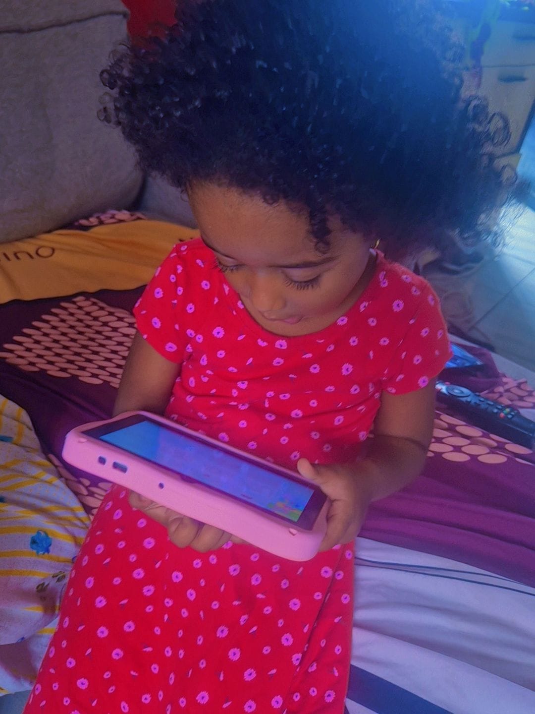 Customer photo review of Ludoti - La tablette éducative