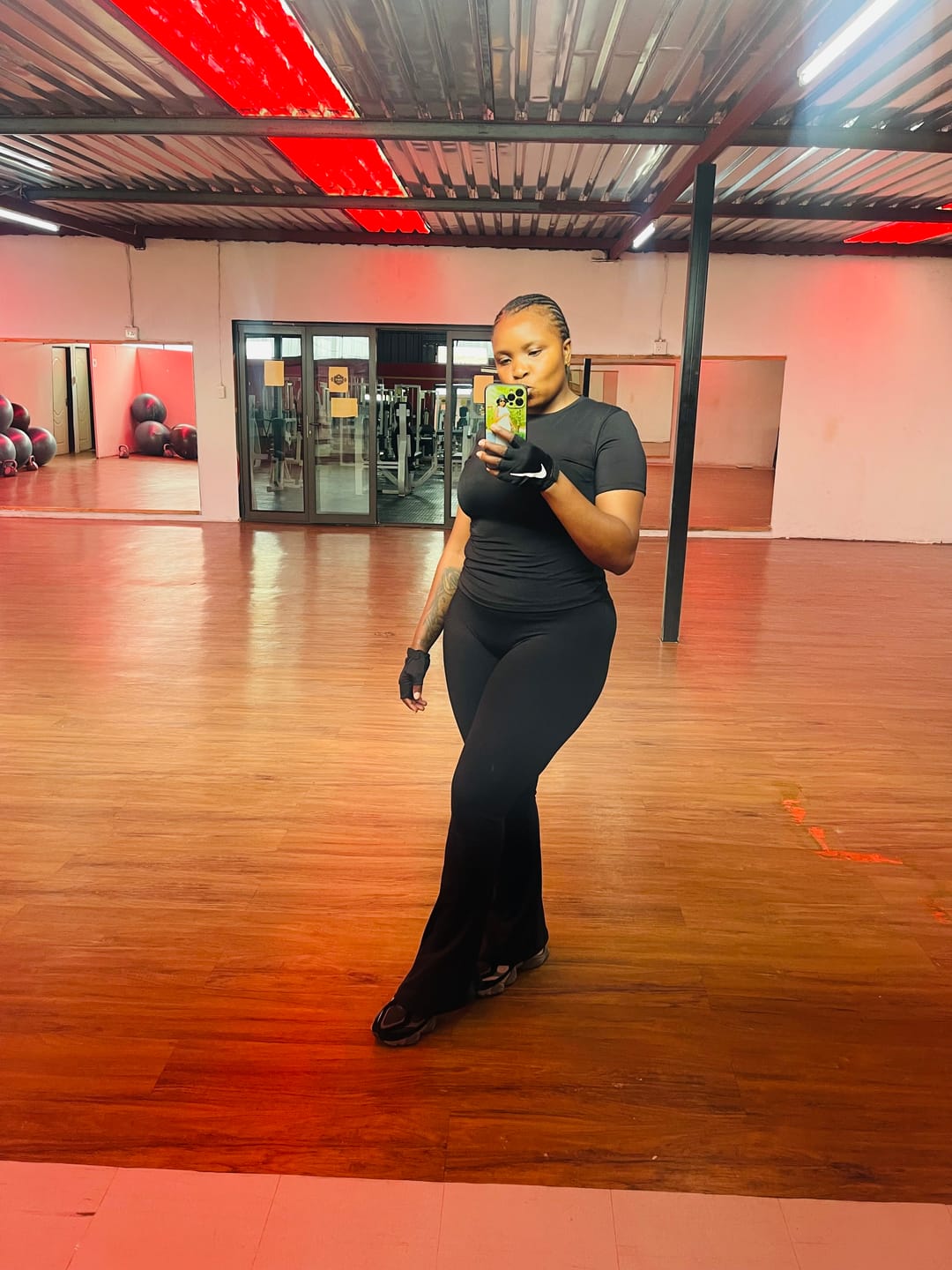 Customer photo review of Sport Yoga Set Tracksuit Gym Set