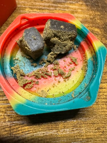 Customer photo review of Premium THCa Hash Bar - 100g