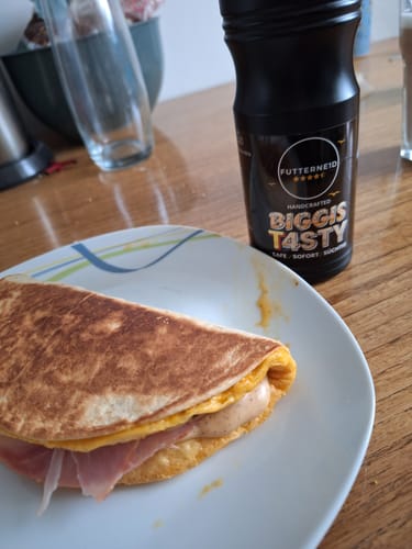 Customer photo review of BIGGIS T4STY Sauce 500ml