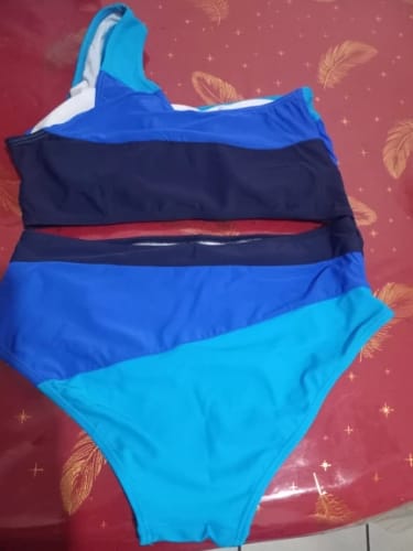 Customer photo review of Ladies Shorts Halter 2 Piece Swimwears Women'S Swimsuit One Shoulder Bathing Suit Cutout Color Block Women Clothing купальник