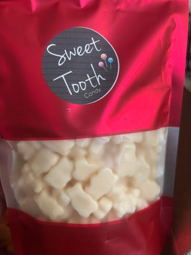 Customer photo review of White Strawberry Banana Gummy Bears - 1LB