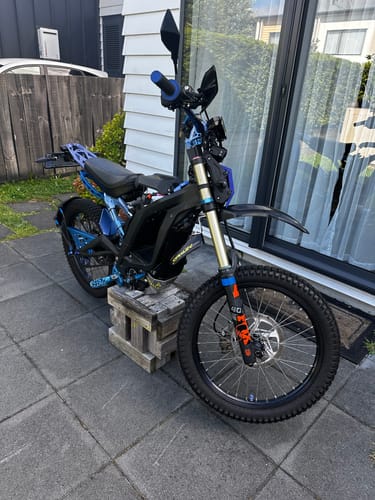 Customer photo review of High Front Fender Mounting Kit Float 40 and Bomber 58 Surron LBX Talaria Sting