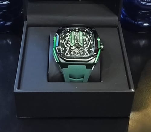 Customer photo review of HMN V12 Prestige