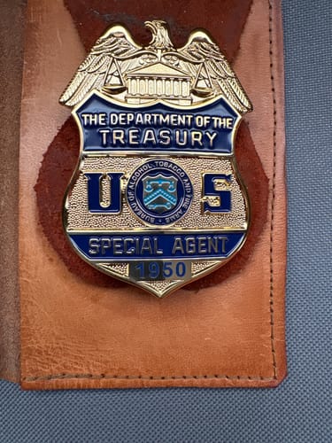 Customer photo review of USDT U.S. Department of Treasury ATF Special Agent Badge 1972-2002