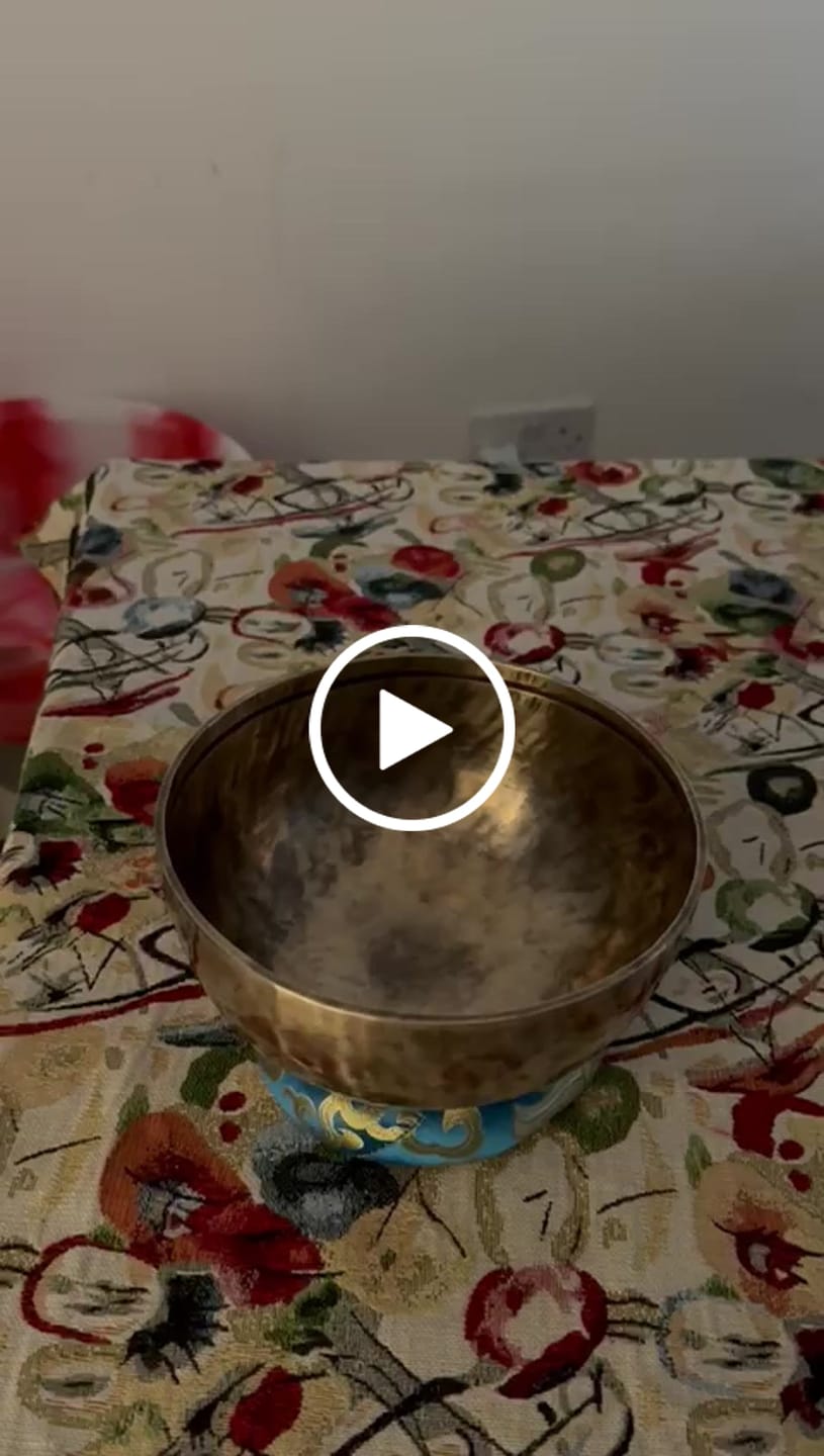 Customer video review of Antique style Himalayas Singing Bowl