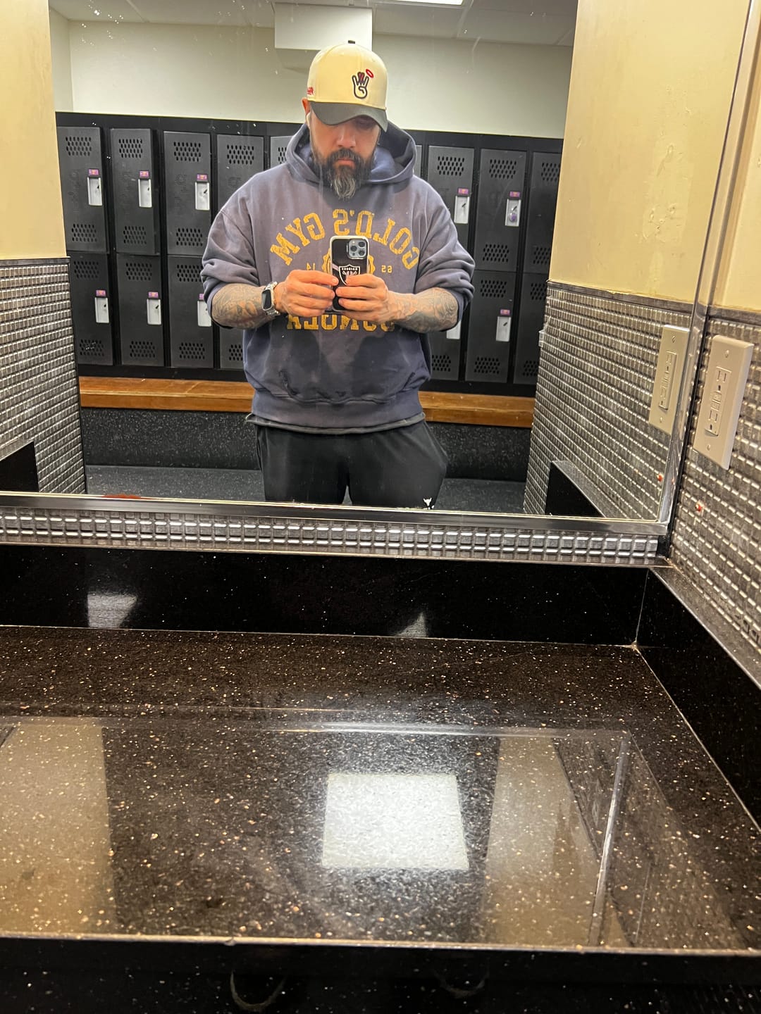 Customer photo review of 5167 - Gold's Iron Legacy Crest Hoodies