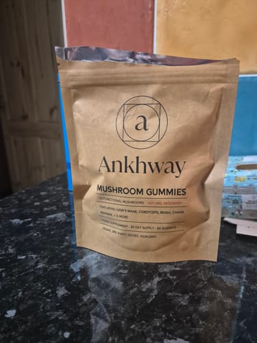 Customer photo review of Mushroom Gummies