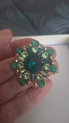 Customer photo review of Orecchini a bottone Liz