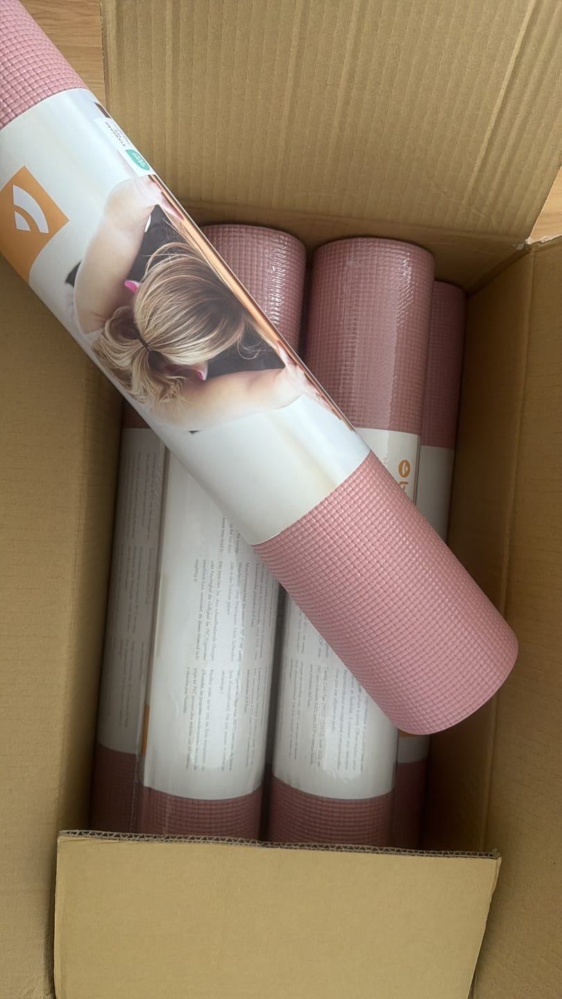 Customer photo review of Pack de 12 Esterillas Asana Bodhi