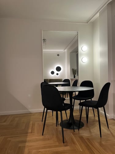 Customer photo review of SALLA - Table à manger 4 personnes ronde en bois