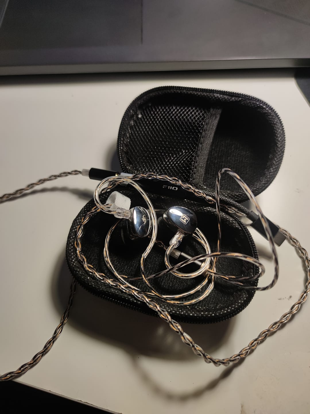 Customer photo review of SIMGOT EA500LM IEM Kulaklık