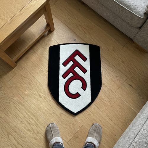 Customer photo review of Fulham FC Logo Rug
