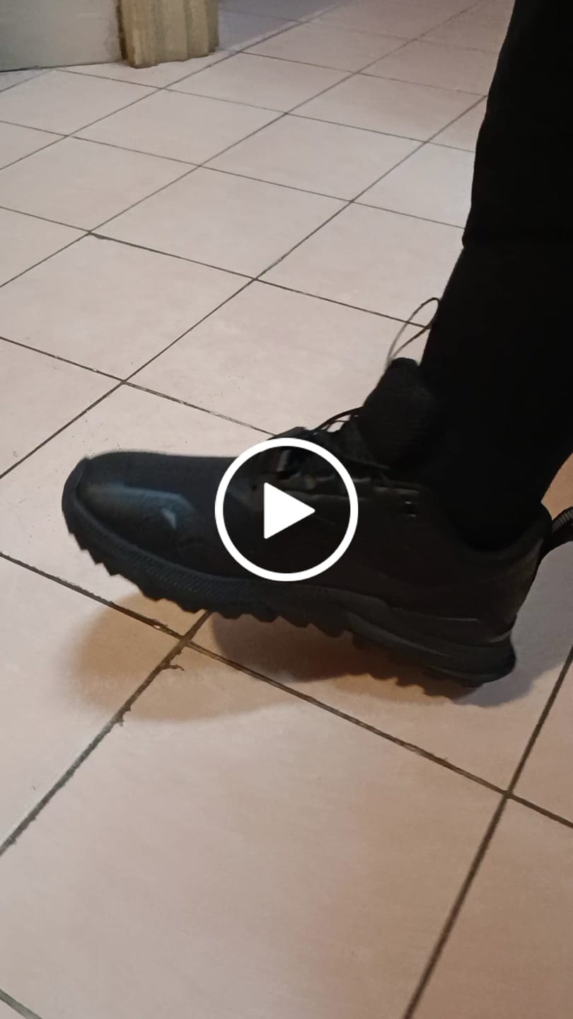 Customer video review of Stratus - Scarpe Larghe